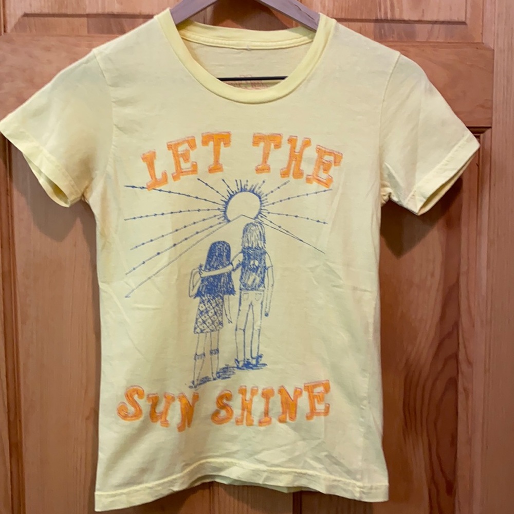 Let the sun shine tee shirt